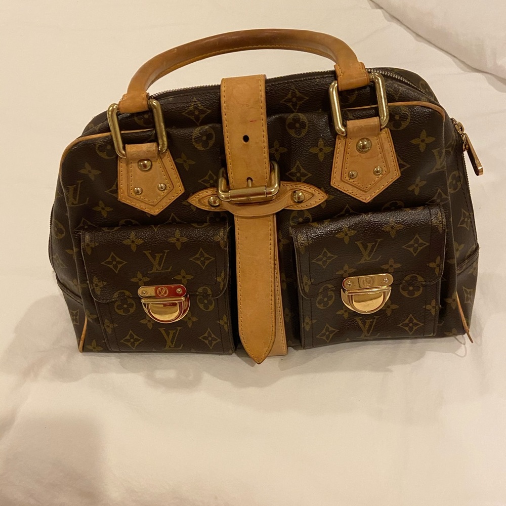 Louis Vuitton purse